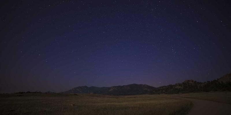 从《山海经》异兽到现代户外运动：探寻中国古代狩猎神话与实用技巧