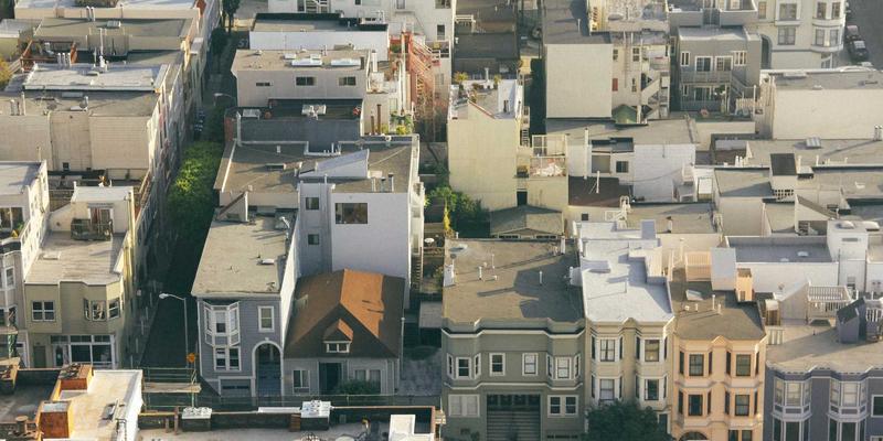 猎枪与望远镜之间：鄂伦春族狩猎歌谣中的生态智慧与生存技艺